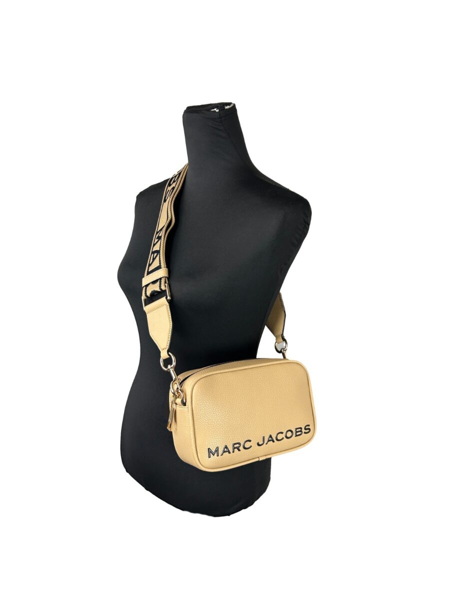 Marc Jacobs Flash Leather Camera Crossbody Bag - Image 4